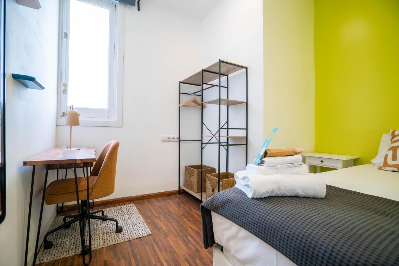 Live It Madrid Gran Via (Adults Only) Hotell Exteriör bild