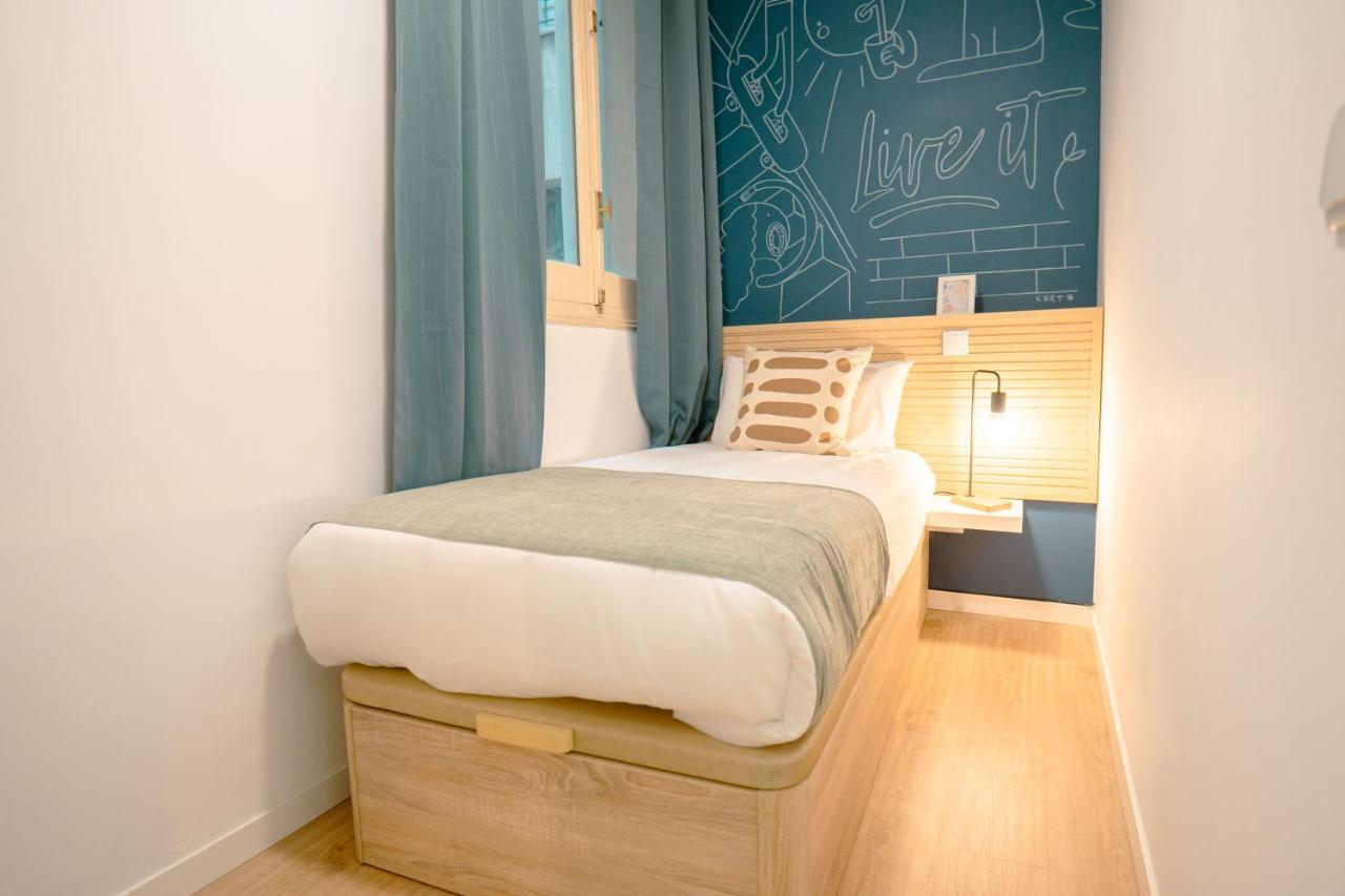 Live It Madrid Gran Via (Adults Only) Hotell Exteriör bild